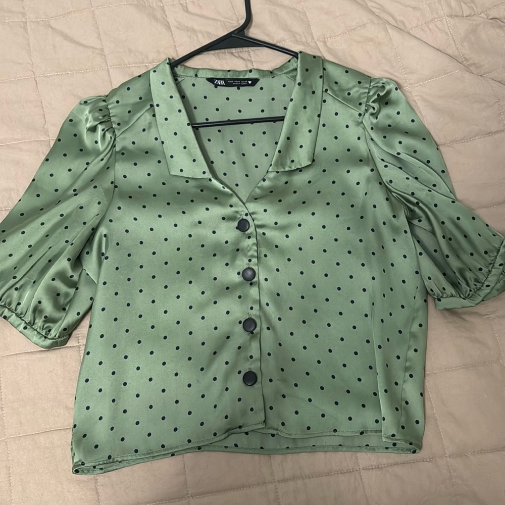Green blouse